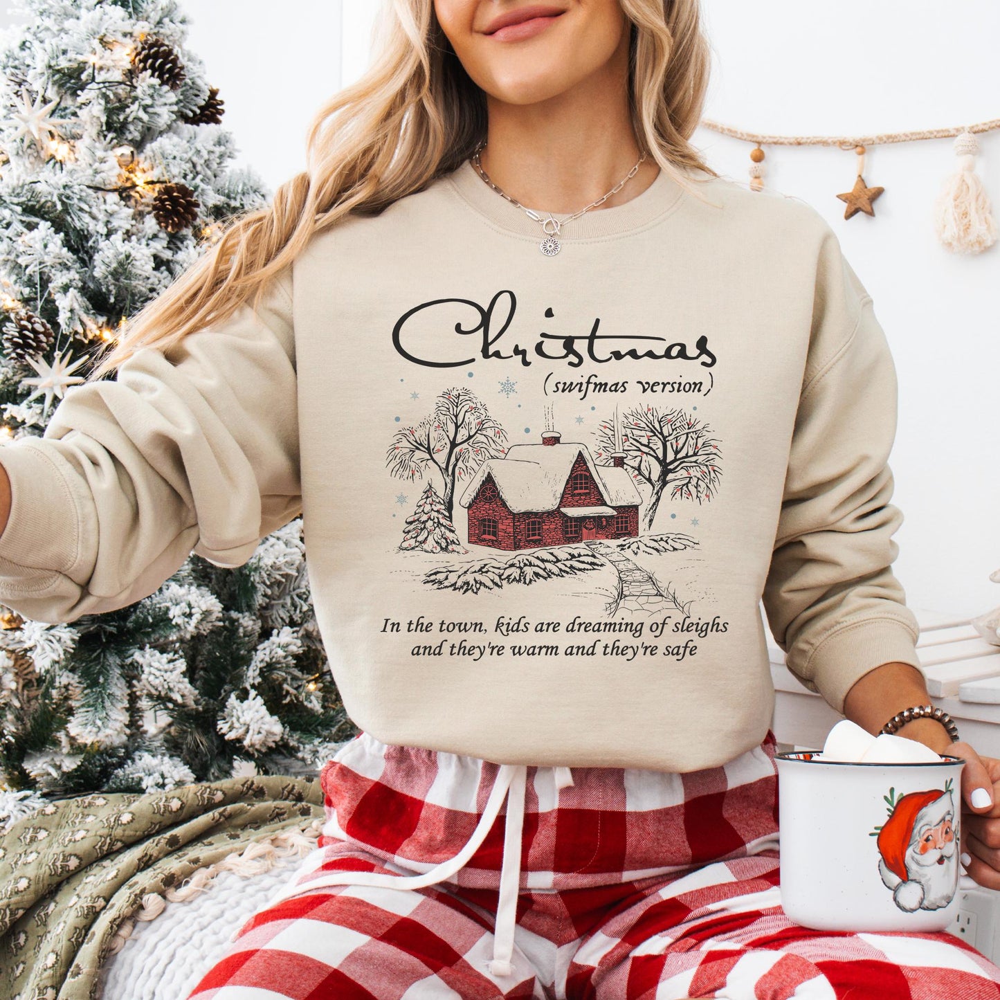 Merry Swiftmas Sweatshirt - Christmas Music Lover Gift