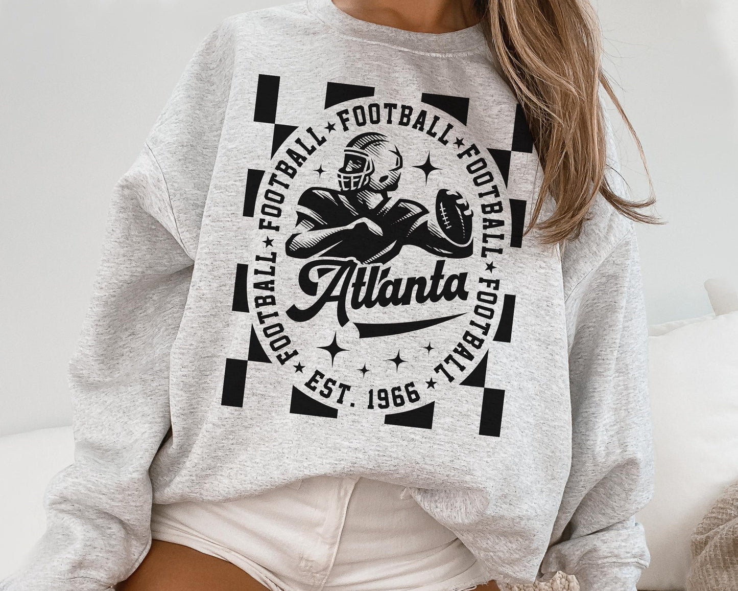 Atlanta Falcons Vintage Football Crewneck Sweatshirt T-Shirt For Fans