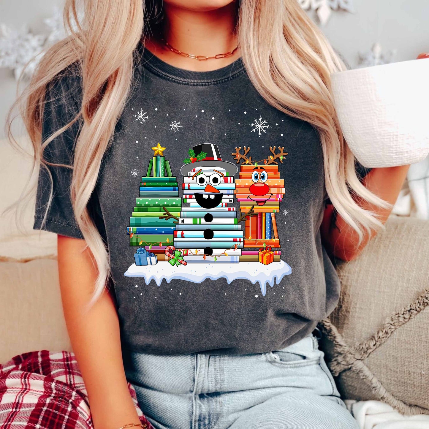 Book Lover Christmas T-Shirt - Gift For Teacher & Librarian