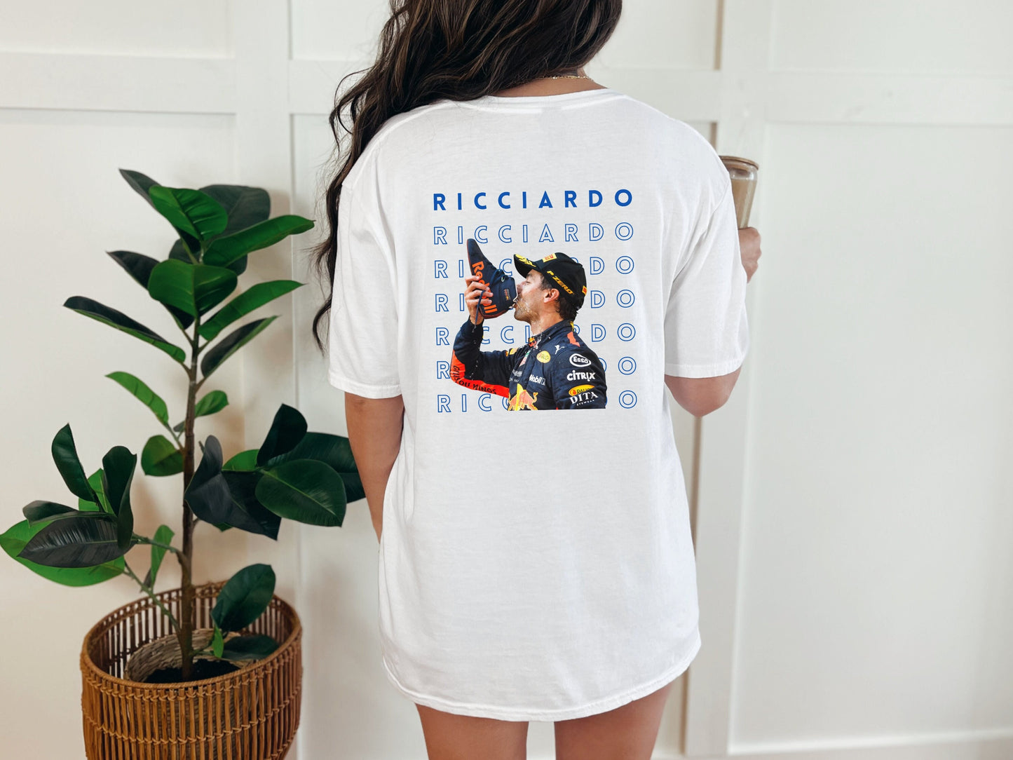 Daniel Ricciardo Shooey F1 T-Shirt, Formula 1 Red Bull Tee