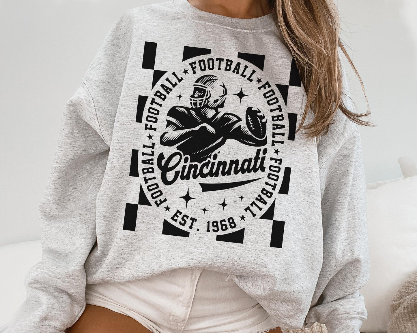 Cincinnati Bengals Vintage Style Football Crewneck Sweatshirt T-Shirt