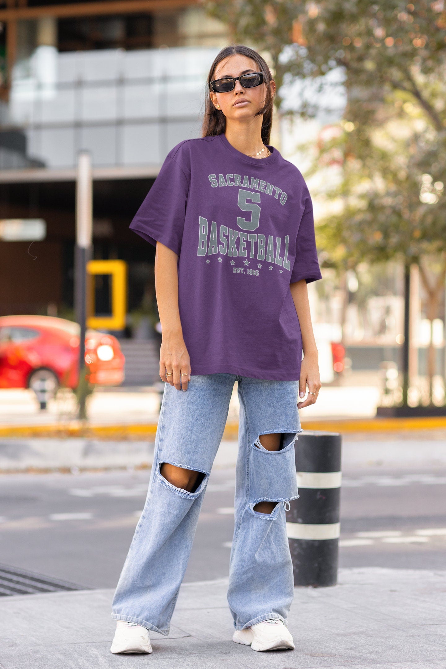 Customized Sacramento Kings Crewneck Sweatshirt - Vintage Basketball Fan