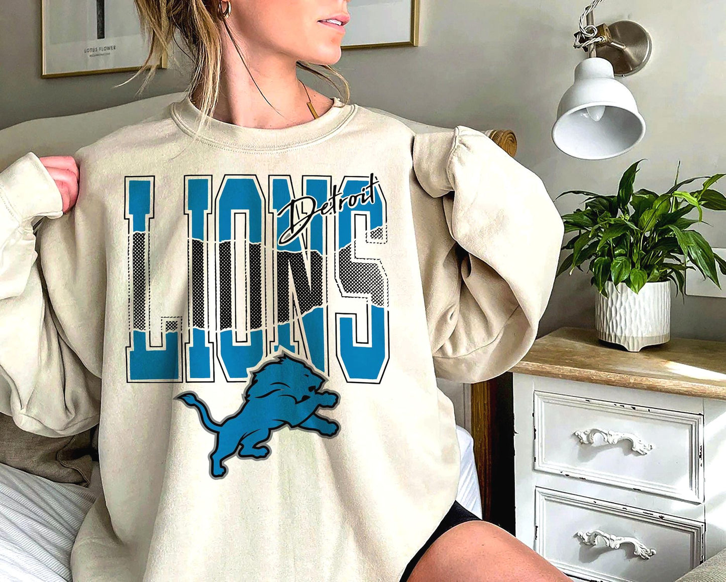 Detroit Football Vintage Style Sweatshirt  Sunday Game Gear