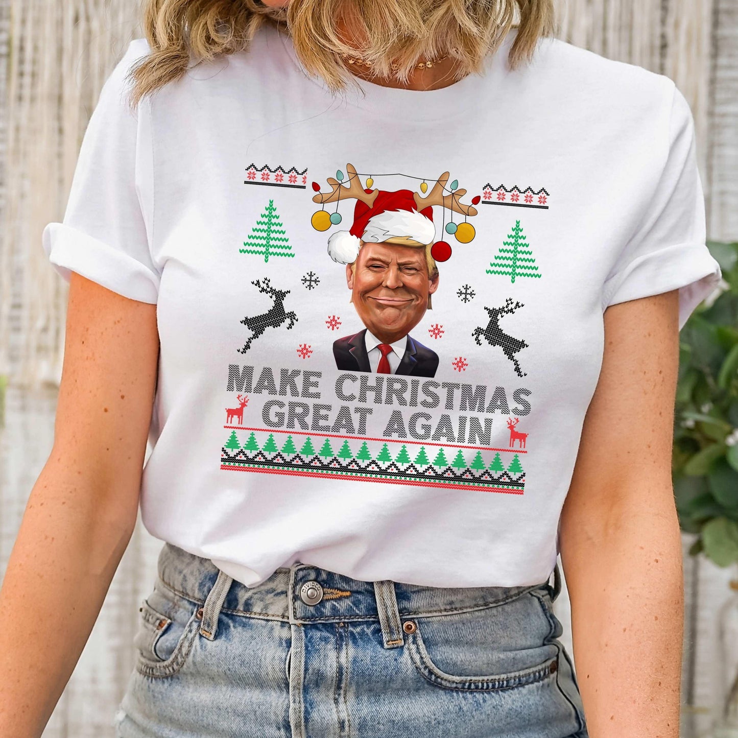 Make Christmas Great Again T-Shirt - Trump Xmas Tee