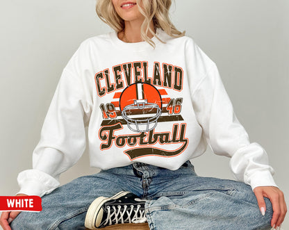 Cleveland Football Crewneck Sweatshirt, Vintage Browns T-Shirt Gift