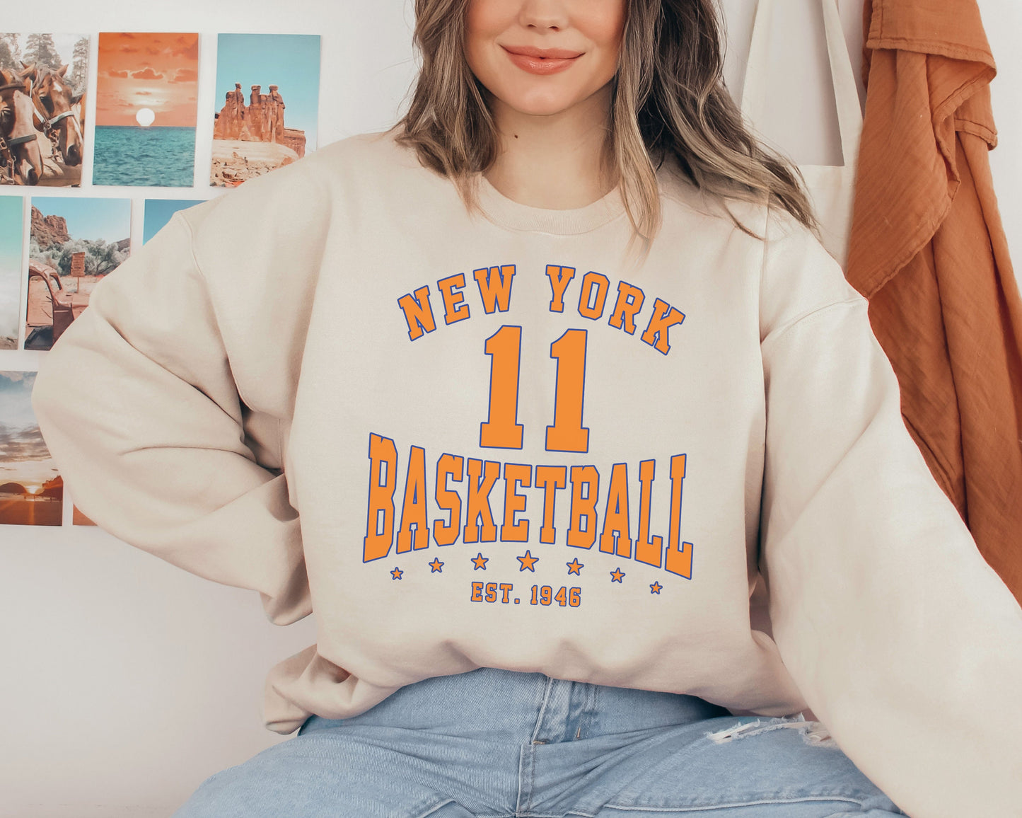 Customized New York Knicks Crewneck Sweatshirt Vintage Basketball Fan Shirt