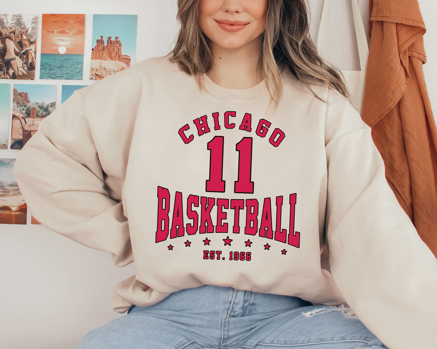 Customized Chicago Bulls Crewneck Sweatshirt Vintage Basketball Shirt