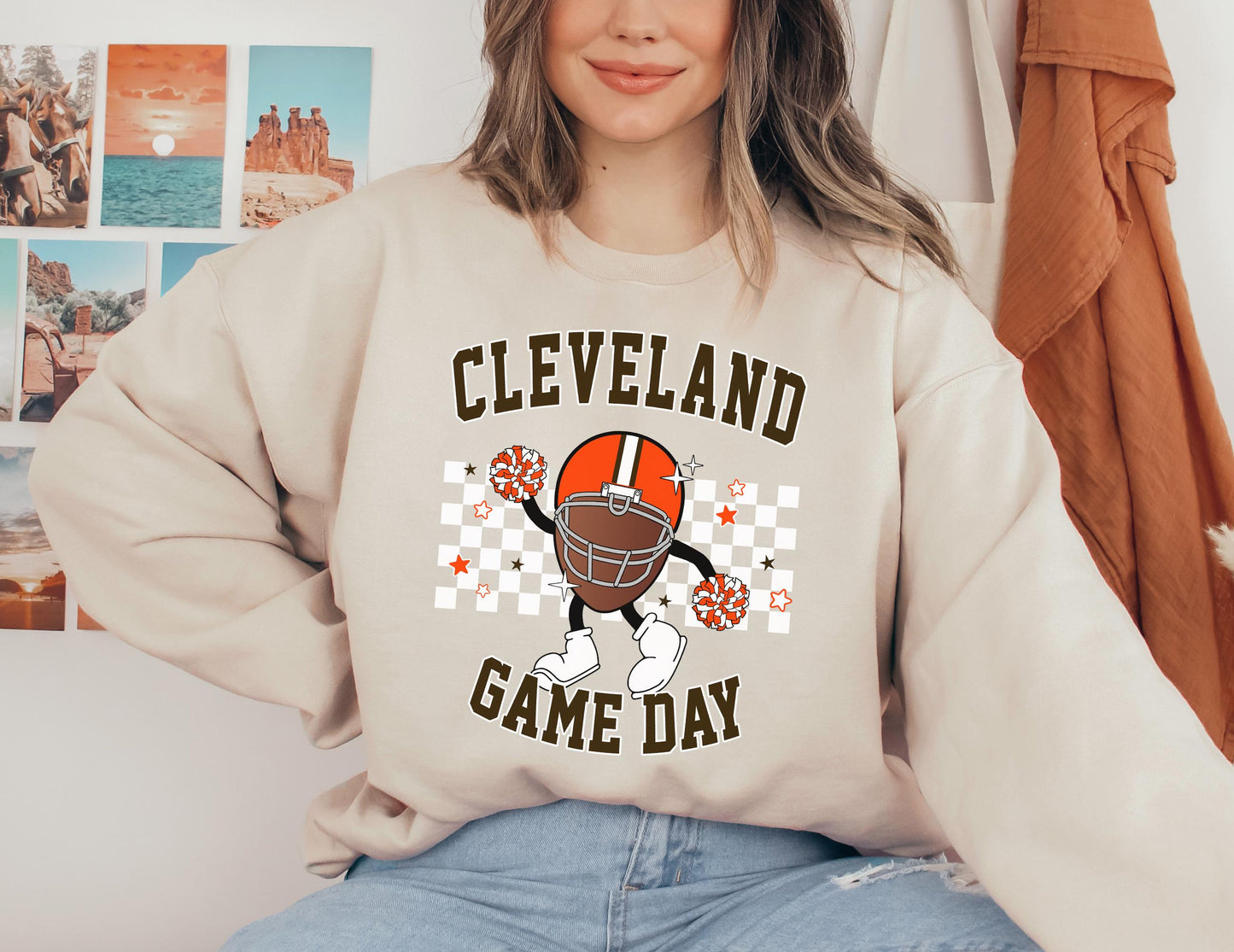 Cleveland Browns Football Game Day Crewneck Sweatshirt T-Shirt Gift