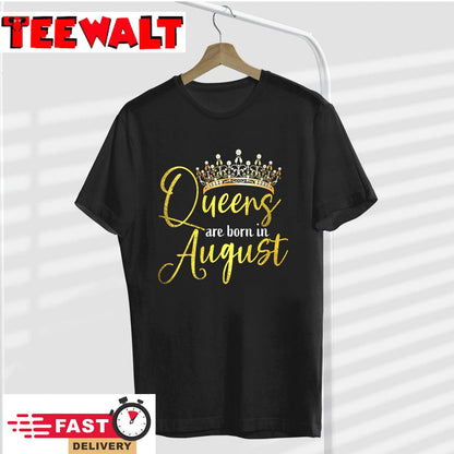 Womens Queen Was Born In August Happy Birthday Gifts For Women V-Neck T-Shirt