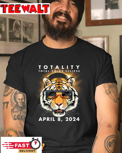 Solar Eclipse Shirt 2024 Tiger Wearing Eclipse Glasses T-Shirt