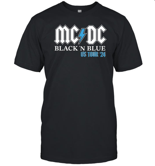 Amy Andrews Fox 2 Wearing Mcdc Black 'N Blue Us Tour 24 Shirt