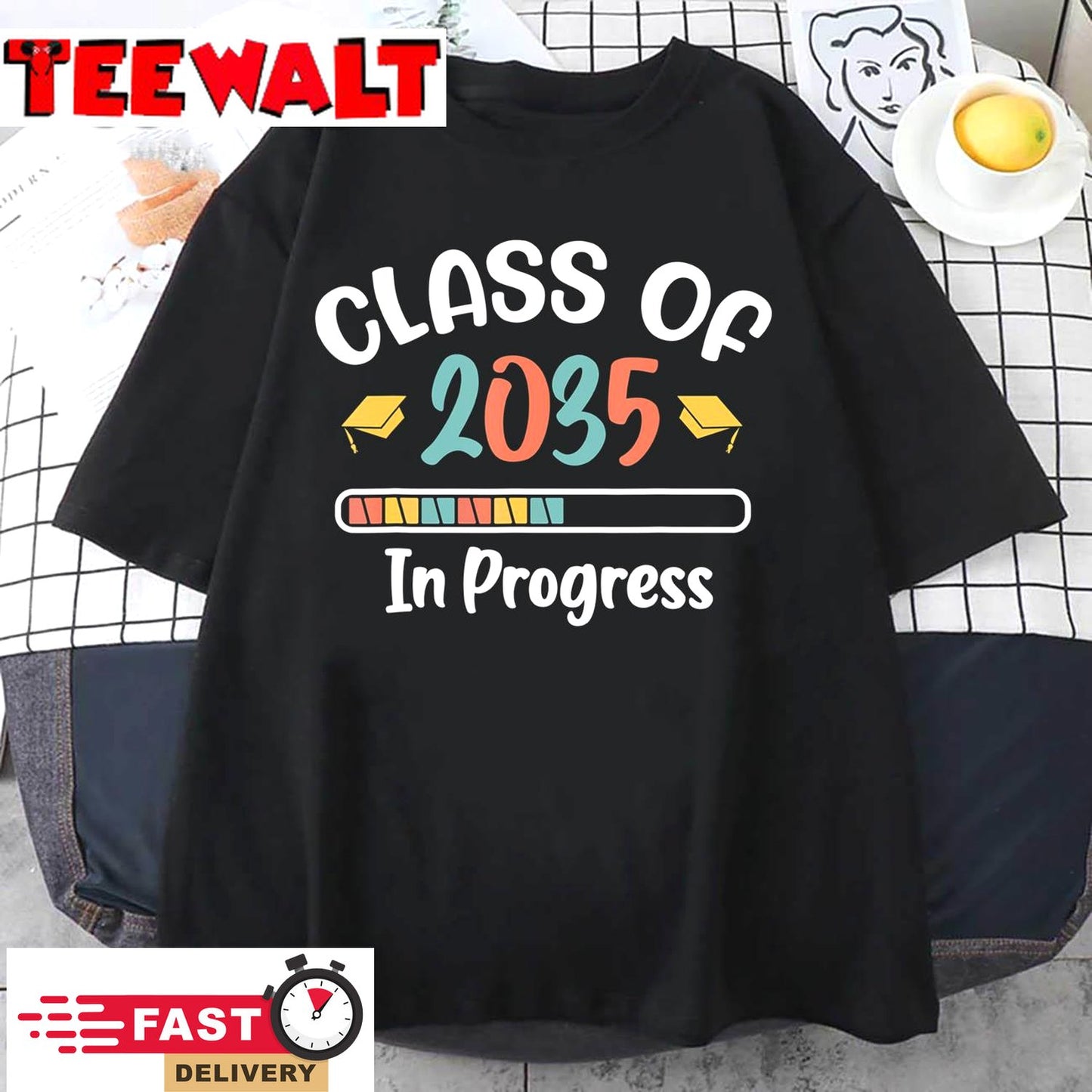 Class of 2035 Grow With Me First Day of School Graduation T-Shirt