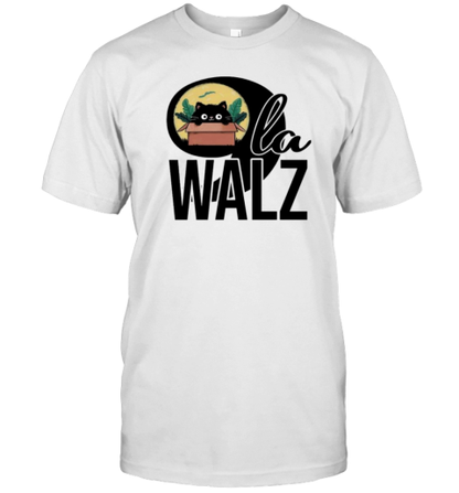 Comma La Walz Cat For Harris Walz T-Shirt