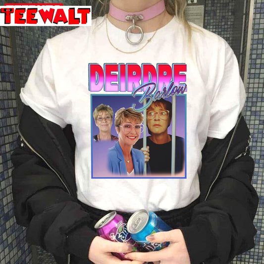 Deirdre Barlow Coronation Street Homage 90s Pop Unisex T-Shirt