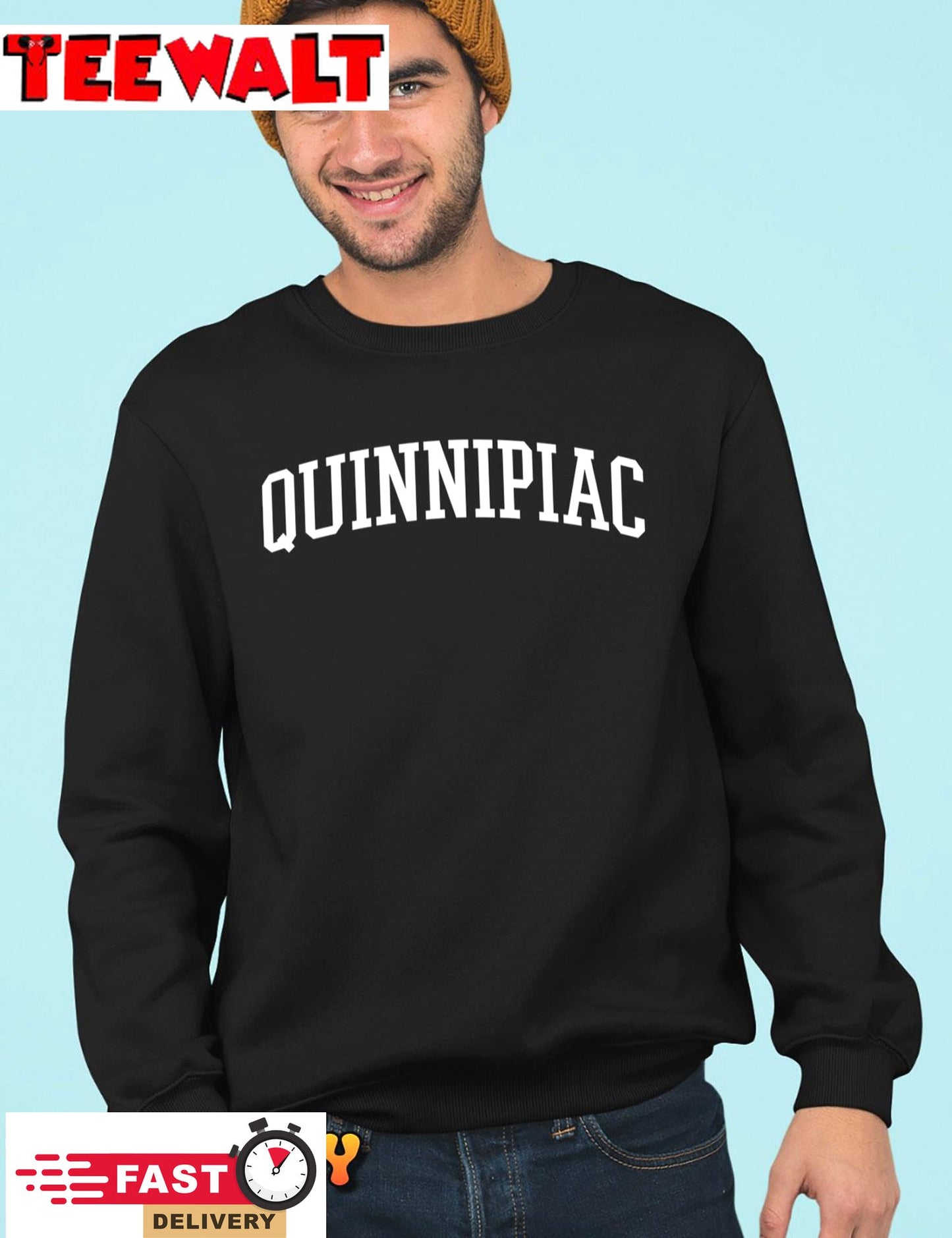 Quinnipiac Athletic Arch College University Alumni T-Shirt