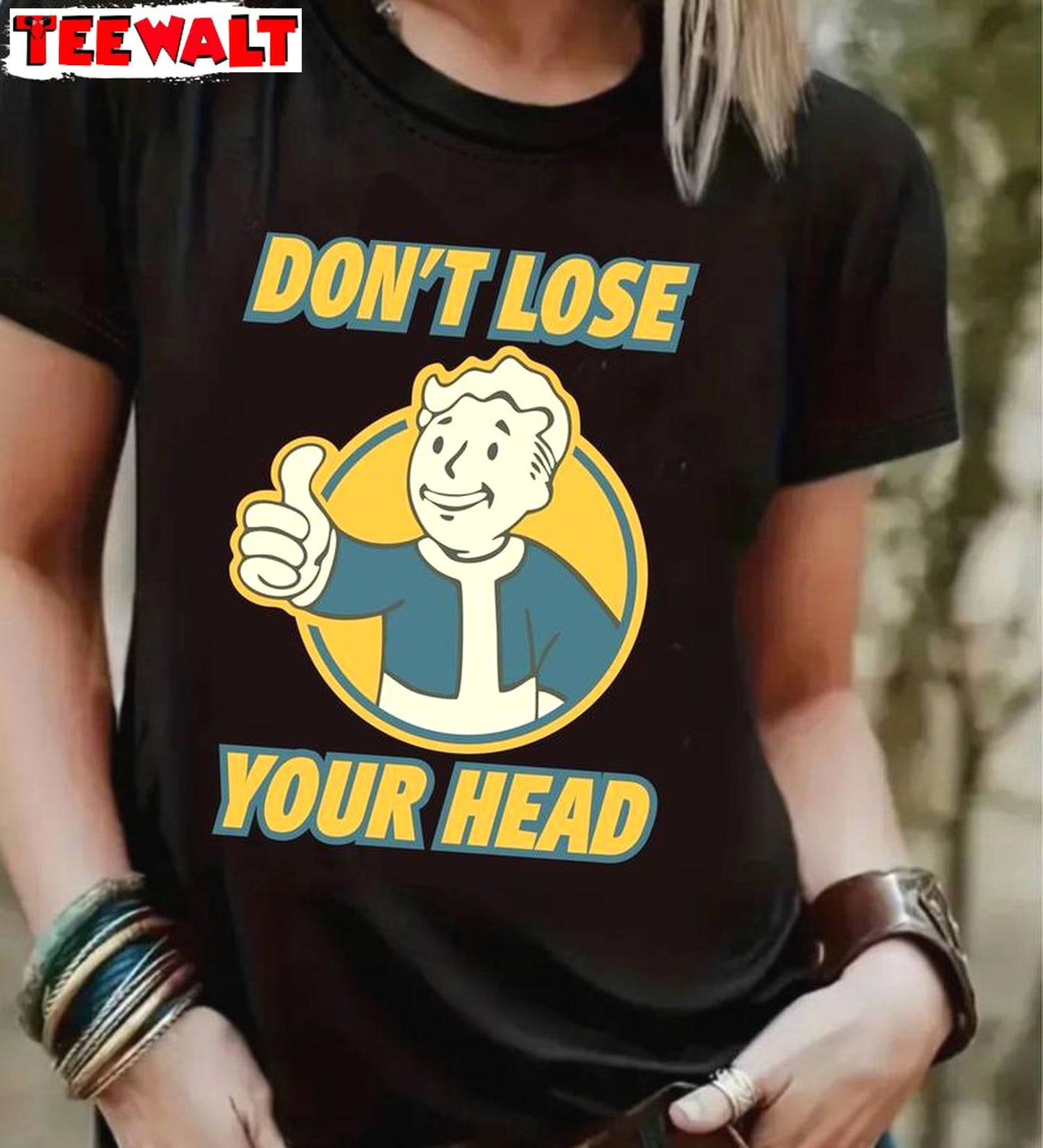 Don't Lose Your Head Shirt, Retro Gamer Long Sleeve Crewneck Sweatshirt