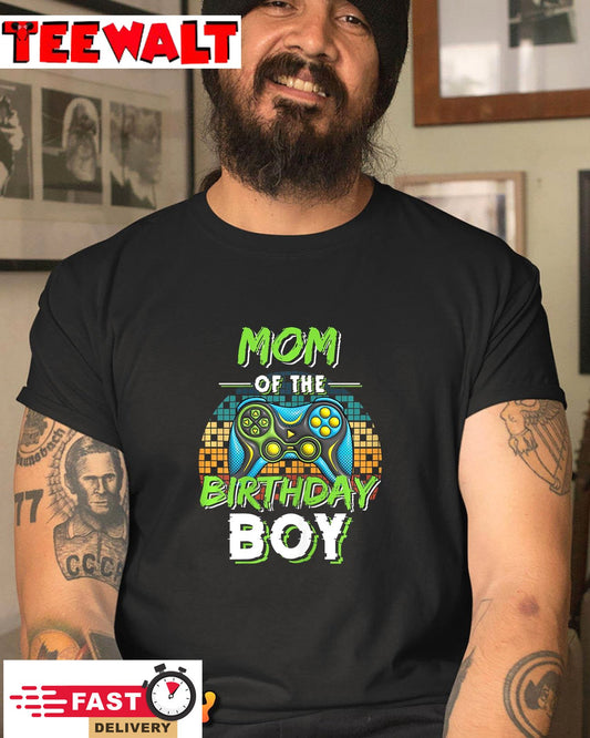 Mom of the Birthday Boy Matching Video Gamer Birthday Party T-Shirt