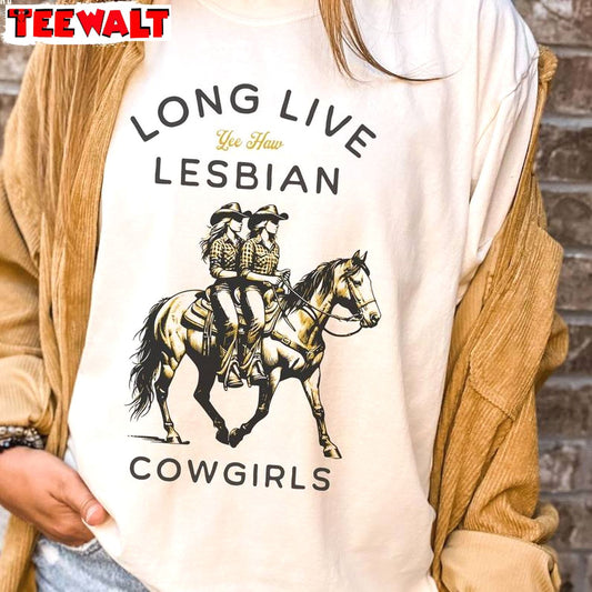 Cowgirl Queer Unisex Hoodie, Comfort Save A Horse Ride A Cowgirl