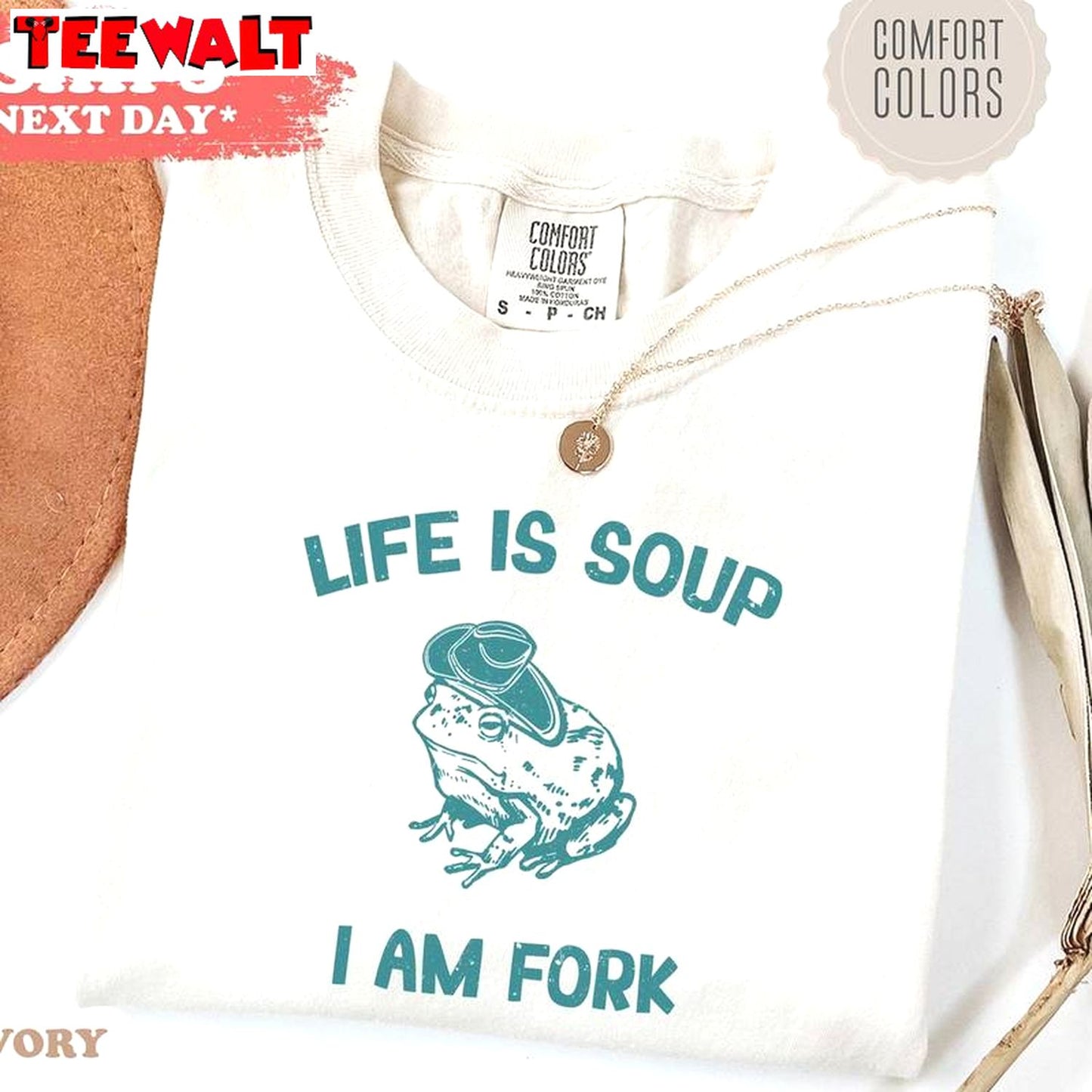 Frog Inspirational Sweatshirt , Trendy Life Is Soup I Am Fork Frog Shirt Tank Top