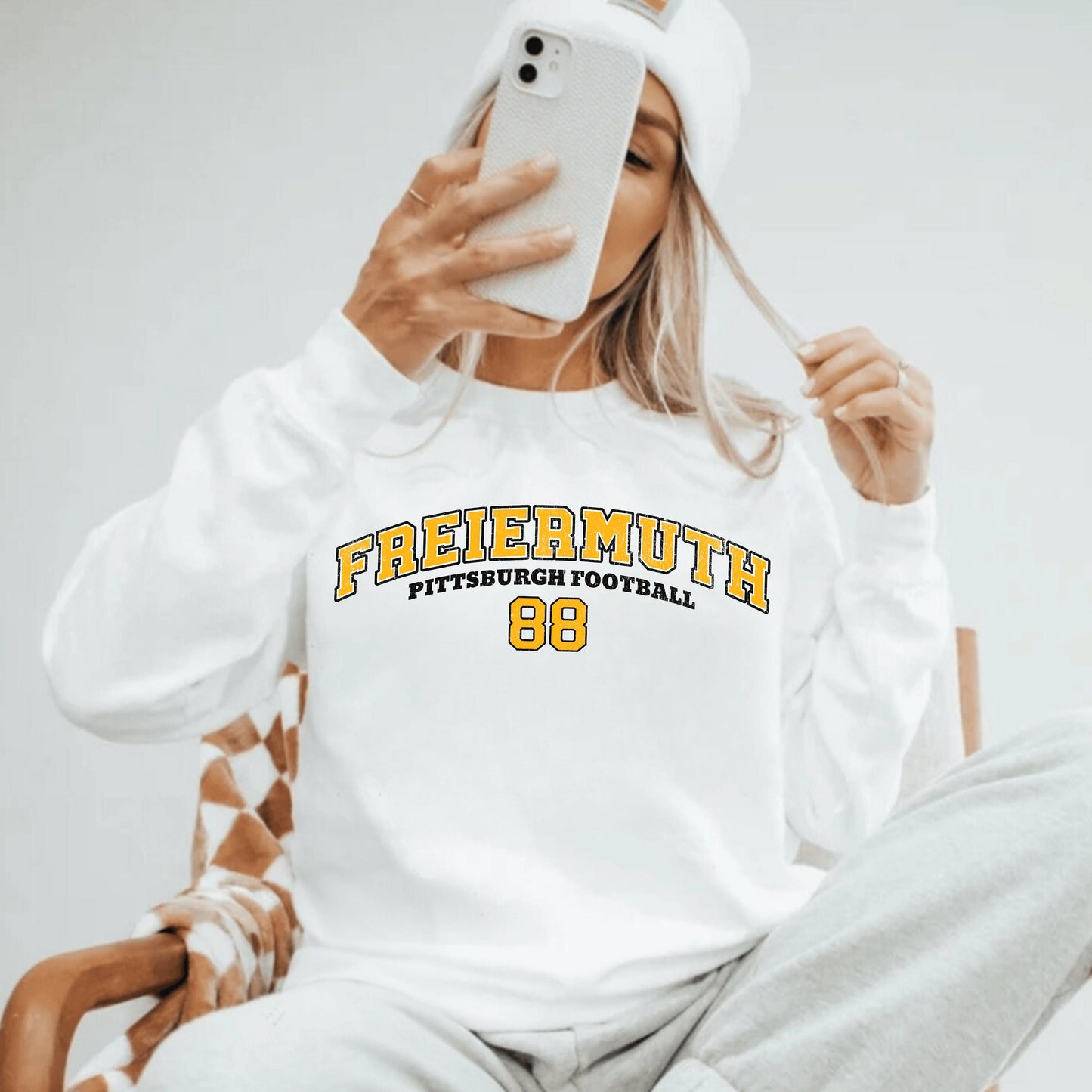 Pat Frieremuth Pittsburgh Football Sweatshirt, Comfortable Crewneck Design