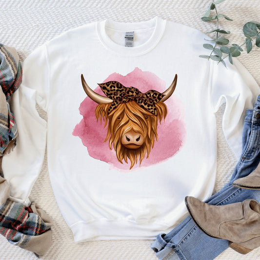 Highland Cow Sweatshirt - Farm Life Crewneck For Cow Lovers & Gifts