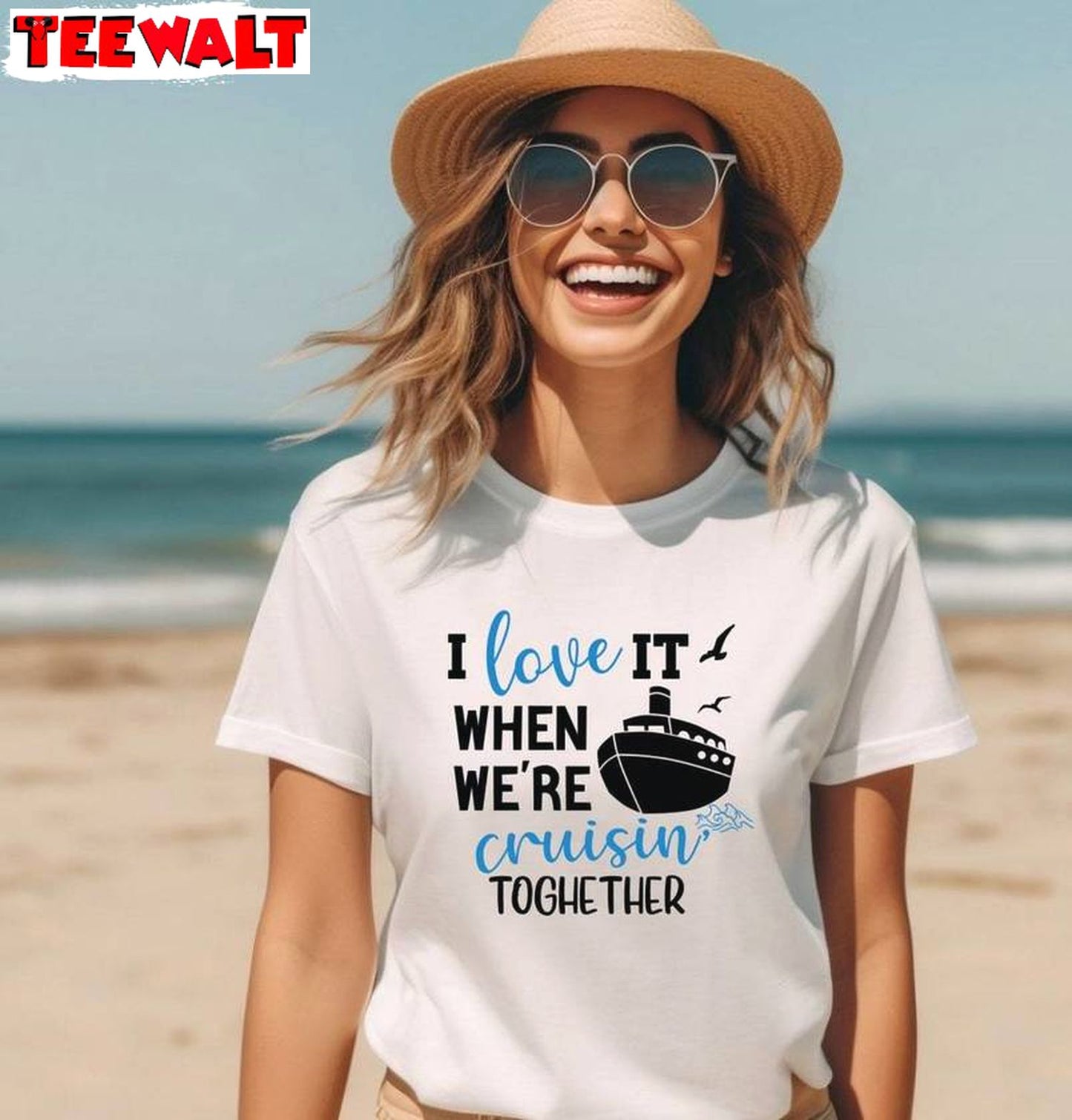 Awesome I Love It When Women Shirt, Trendy Family Cruise Crewneck Sweater