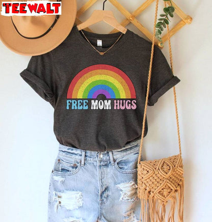 Retro Free Mom Hugs Shirt, Inspirational Lgbtq Mom Comfort Short Sleeve Crewneck