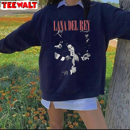 Lana Del Ray Smoking Retro 90s Unisex Hoodie, Comfort Lana Del Rey Tour