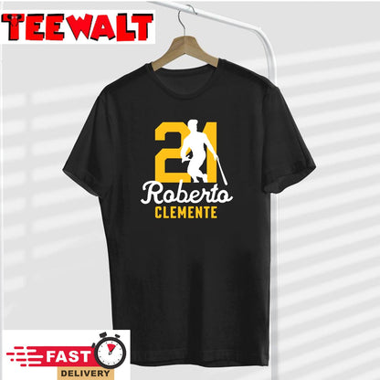 Remembering Basebal Legend Roberto Clemente T-Shirt