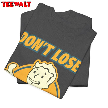 Don't Lose Your Head Shirt, Retro Gamer Long Sleeve Crewneck Sweatshirt