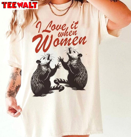 I Love It When Women Sweatshirt , Funny Lesbian Long Sleeve