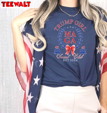 Fantastic Coquette Bow Sweatshirt , Comfort Trump 47