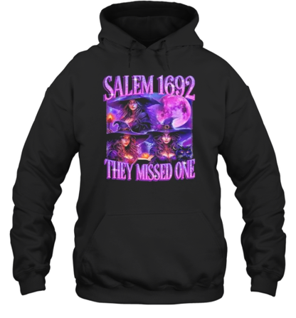 Salem 1692 They Missed One Halloween Witch Women Girl T-Shirt