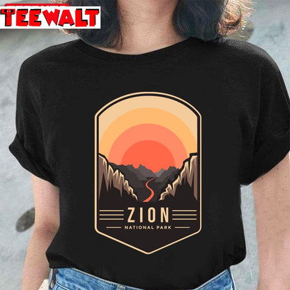 Zion National Park Vintage Unisex T-Shirt