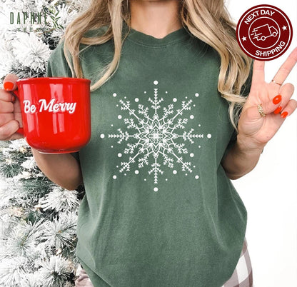 Snowflake Merry Christmas Graphic Tee