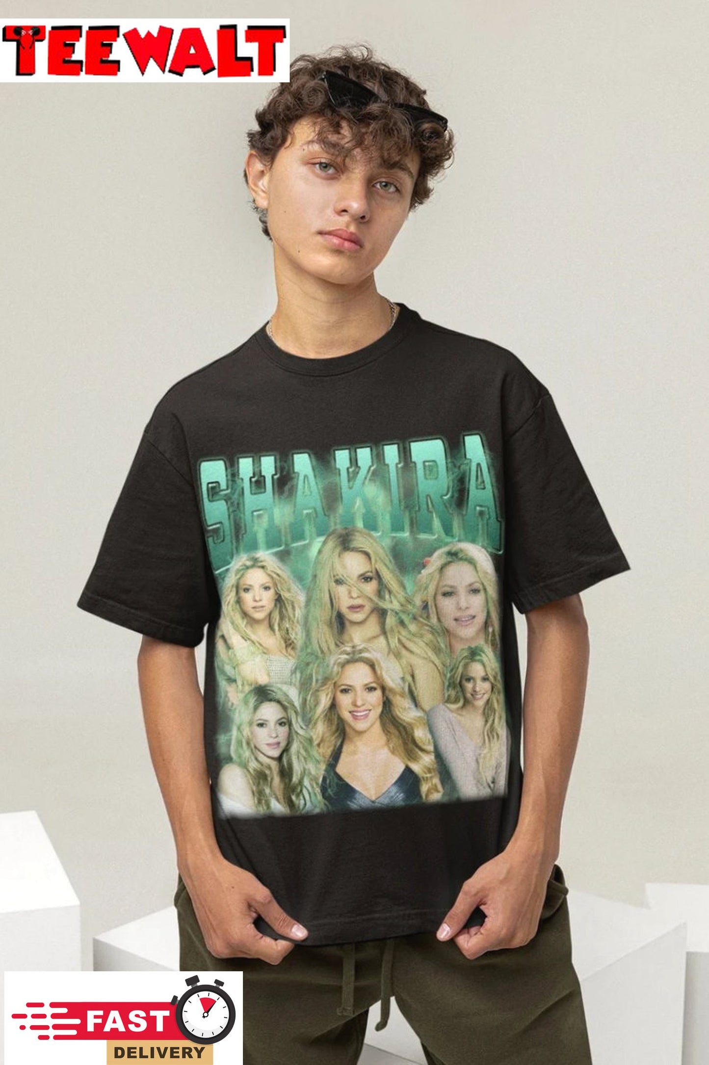 Shakira shirt, Shakira Retro Vintage print T-Shirt