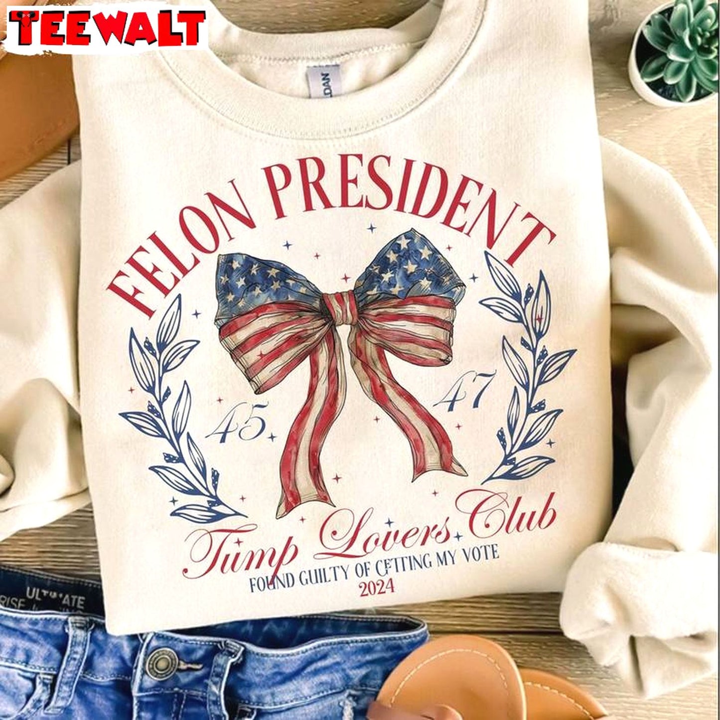 Limited Felon President Unisex Hoodie, Maga Trump Shirt Sweatshirt