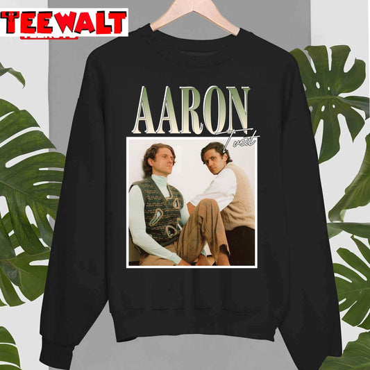 Vintage 90s Aaron Tveit Unisex Sweatshirt