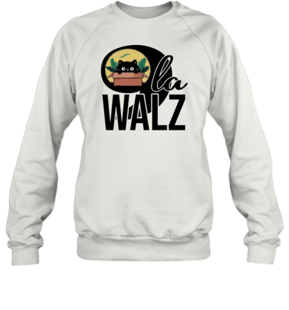 Comma La Walz Cat For Harris Walz T-Shirt