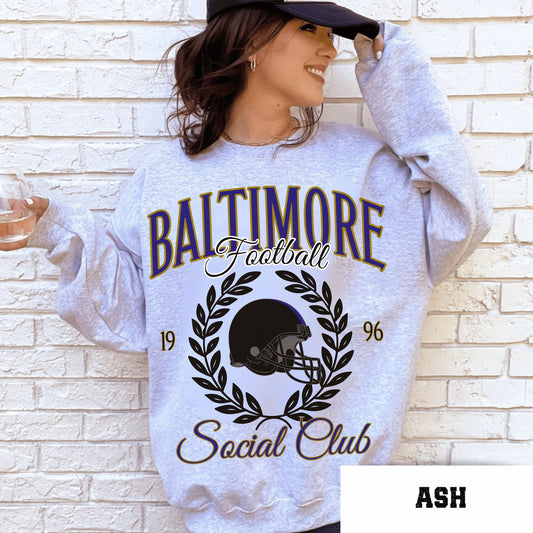 Vintage Baltimore Football Sweatshirt - Retro Raven Crewneck Gift Shirt