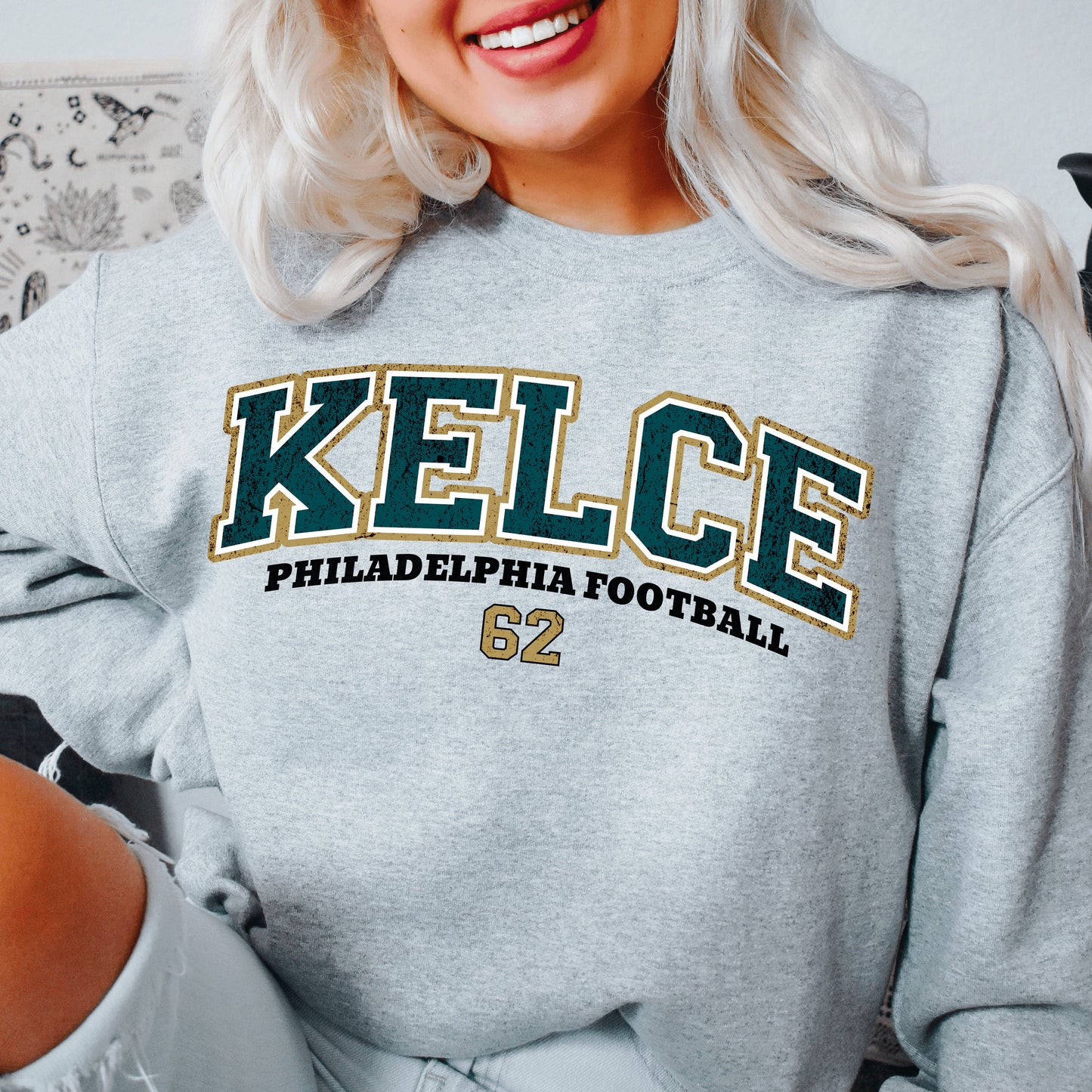 Jason Kelce Vintage Philadelphia Football Sweatshirt Crewneck T-Shirt