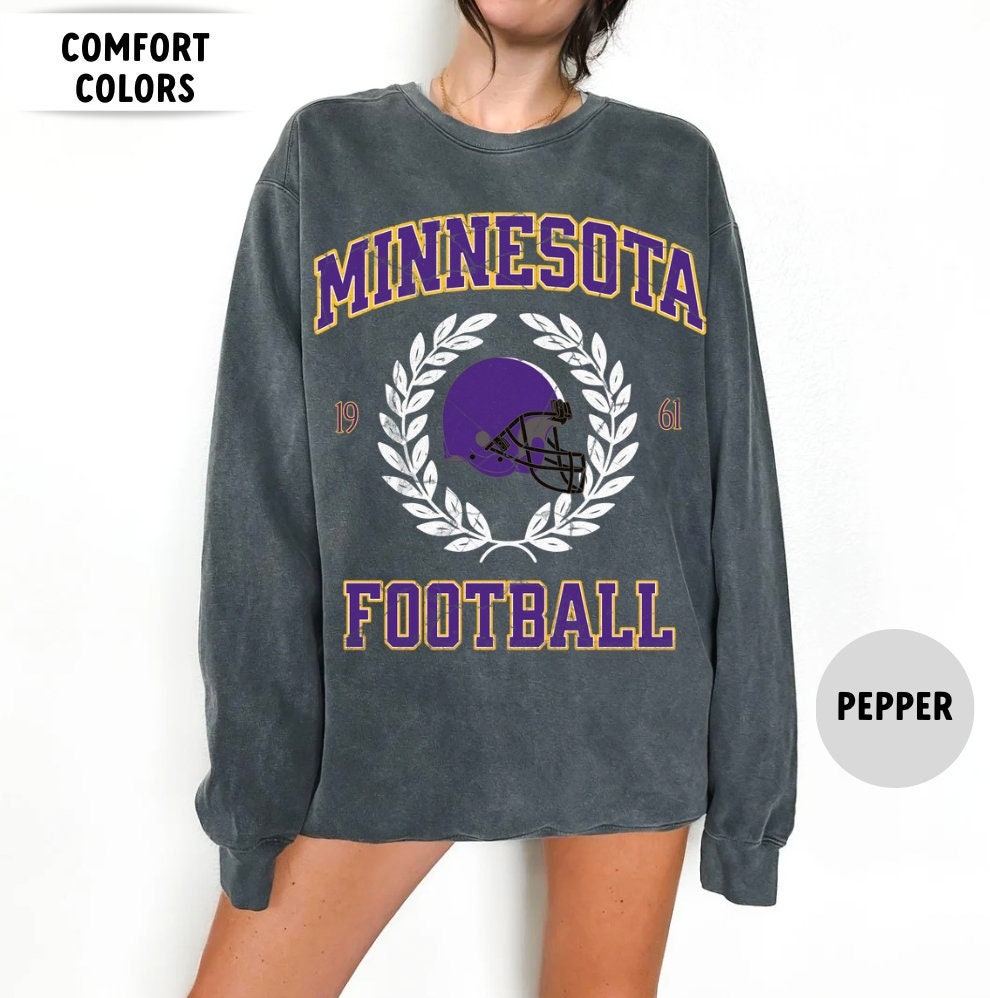 Minnesota Football Sweatshirt - Vintage Vikes Crewneck, Kirk Cousins Fans