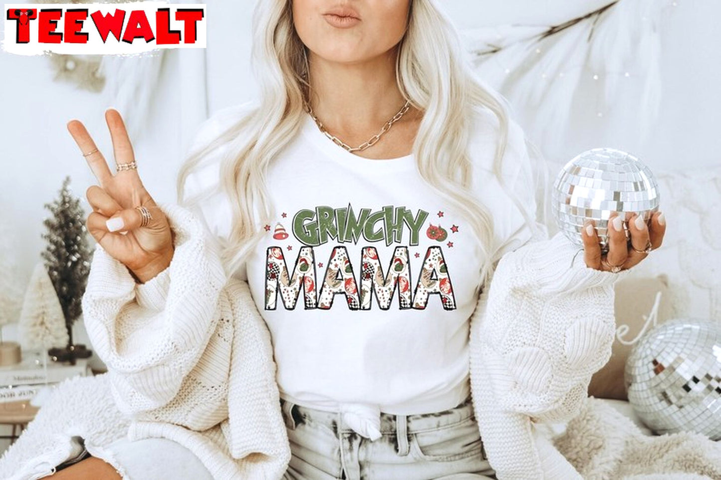 Retro Grichy Mama Mini Christmas Shirt