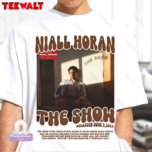 Cool Design Niall Horan Shirt, Must Have Niall Horan The Show Crewneck Long Sleeve