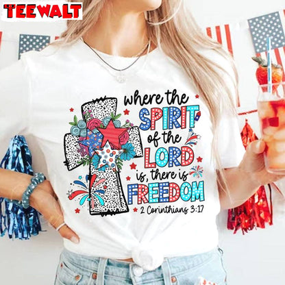 America Dalmatian , Trendy Where The Spirit Of The Lord Is There Is Freedom Shirt Hoodie