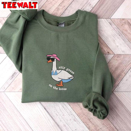 Awesome Silly Goose On The Loose Shirt, Must Have Summer Short Sleeve Crewneck