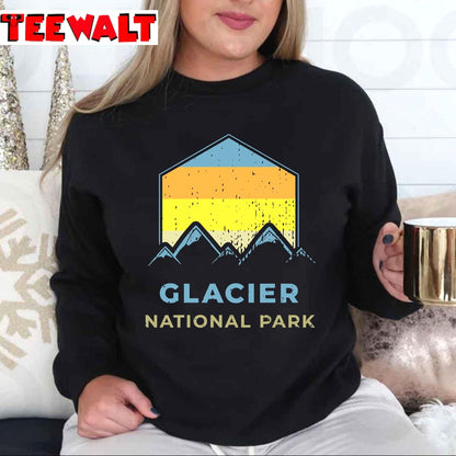 Glacier National Park Hiking Camping Unisex T-Shirt