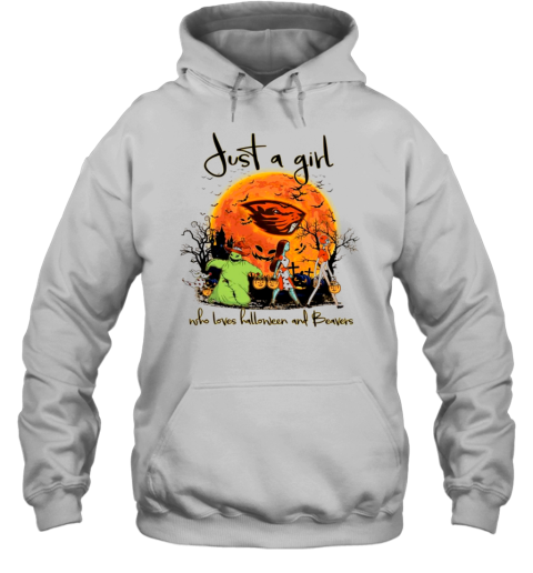 Just A Girl Who Love Halloween And Oregon State Beavers Football T-Shirt