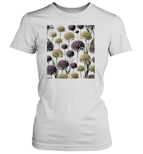 Allium In Bloom Flower Background Retro Abstract Art T-Shirt