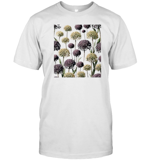 Allium In Bloom Flower Background Retro Abstract Art T-Shirt